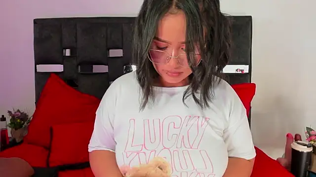 SussySunny  online show from 11, 3, 2026