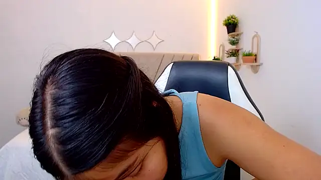 Snapshot of zara_cute chatting on 15, 7, 2026 zara cute online show from 15, 7, 2026