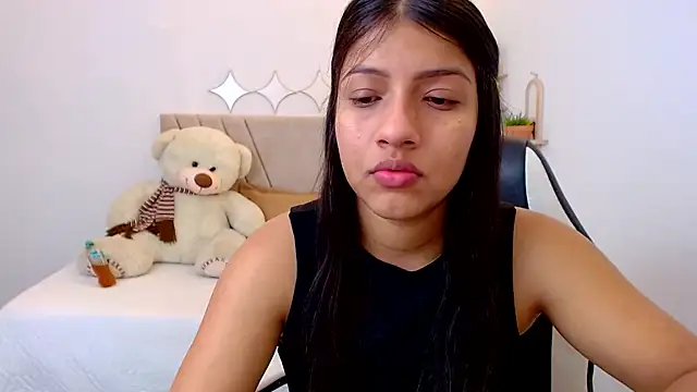 Snapshot of zara_cute chatting on 6, 7, 2026 zara cute online show from 6, 7, 2026