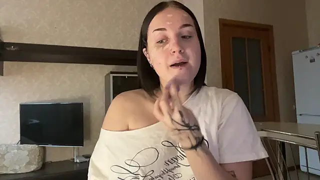 Snapshot of VelvetNote chatting on 25, 10, 2025 VelvetNote online show from 25, 10, 2025