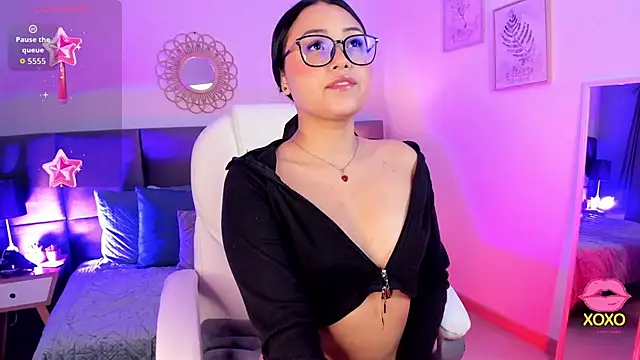 Snapshot of Tammy_Carterr_ chatting on 17, 10, 2025 Tammy Carterr online show from 17, 10, 2025