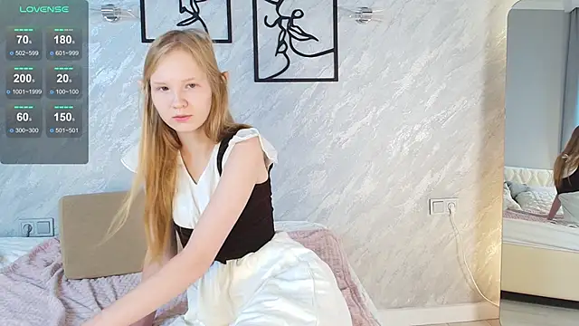 LiandraNelson online show from 23, 11, 2025