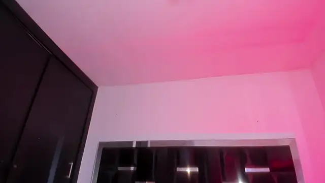 Cami KingSex online show from 24, 6, 2026