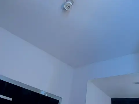 Snapshot of Cami_KingSex chatting on 12, 4, 2026 Cami KingSex online show from 12, 4, 2026