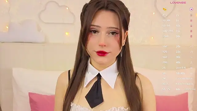 MoonliteDiva online show from 8, 1, 2026