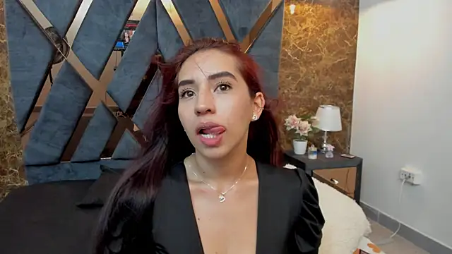 Vittoria Conti  online show from 17, 1, 2026