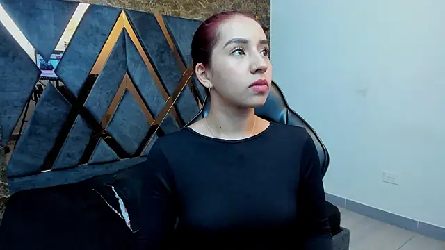 Vittoria Conti  online show from 24, 3, 2026