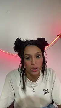 thepicis online show from 8, 11, 2025