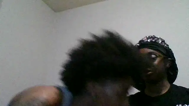 Snapshot of dezzidavill chatting on 20, 3, 2026 dezzidavill online show from 20, 3, 2026