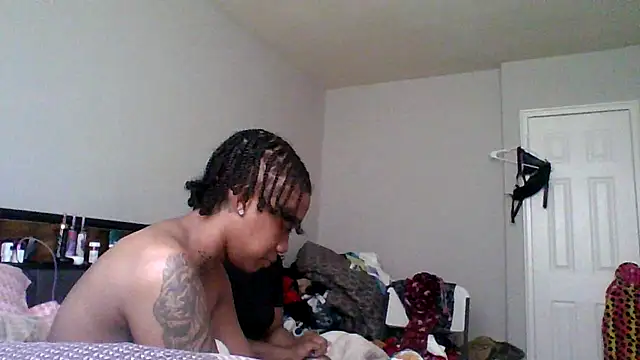 Snapshot of dezzidavill chatting on 1, 3, 2026 dezzidavill online show from 1, 3, 2026