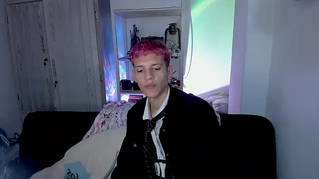 tylernova online show from 23, 12, 2025