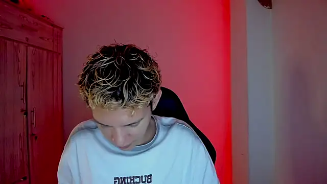 tylernova online show from 18, 2, 2026