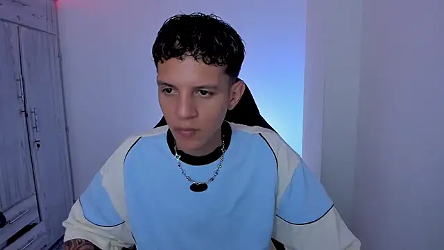 tylernova online show from 23, 4, 2026