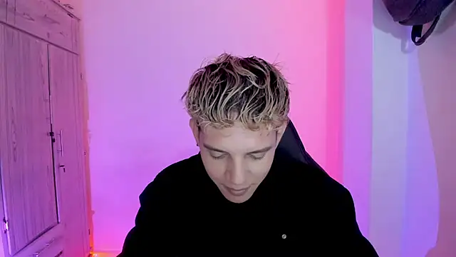 tylernova online show from 2, 2, 2026