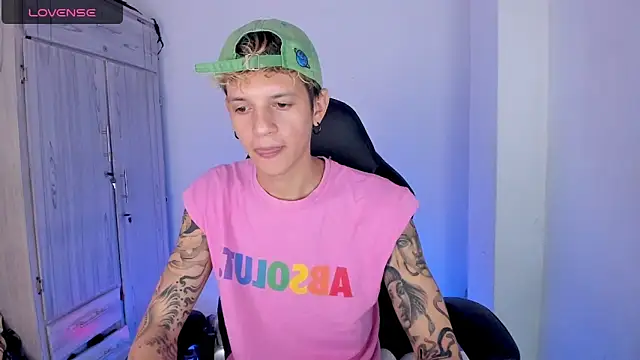 tylernova online show from 15, 4, 2026