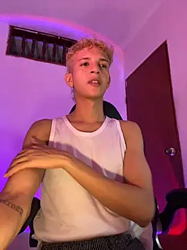 tylernova online show from 10, 11, 2025