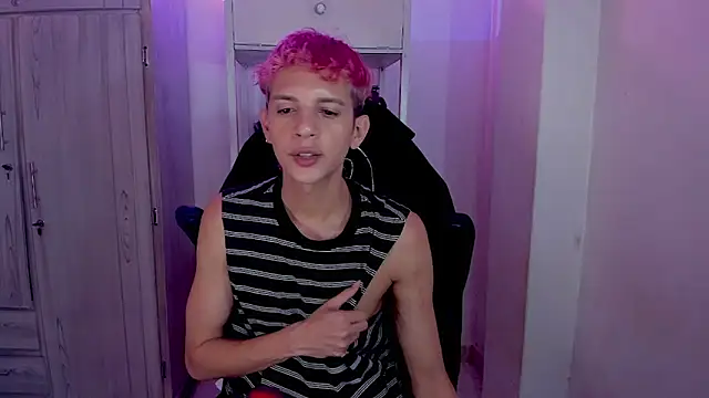 tylernova online show from 28, 11, 2025