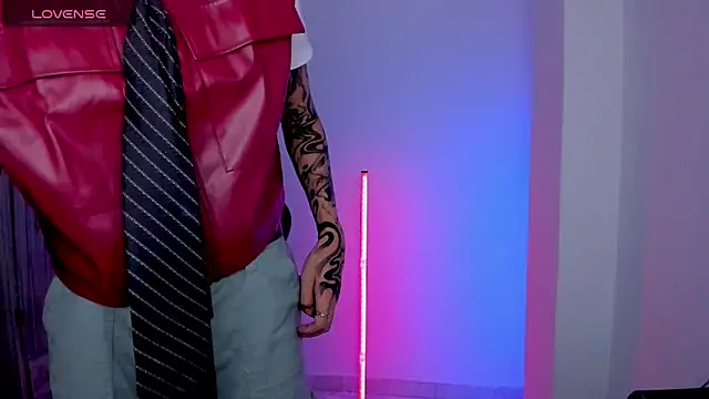 tylernova online show from 18, 5, 2026