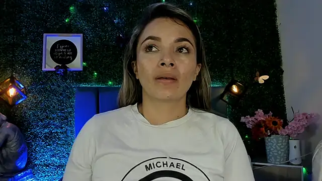 Snapshot of Kiaraa88 chatting on 16, 5, 2026 Kiaraa88 online show from 16, 5, 2026