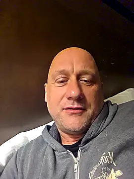 Snapshot of akstr8 chatting on 27, 3, 2026 akstr8 online show from 27, 3, 2026