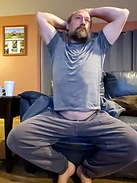 Snapshot of akstr8 chatting on 16, 10, 2025 akstr8 online show from 16, 10, 2025