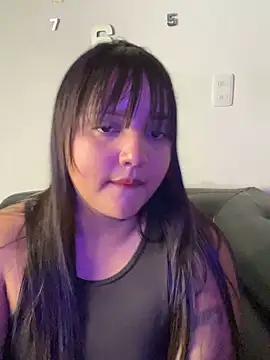 Snapshot of AlinaVega chatting on 29, 10, 2025 AlinaVega online show from 29, 10, 2025