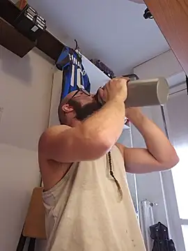 Snapshot of BeppeRagnar chatting on 4, 12, 2025 BeppeRagnar online show from 4, 12, 2025