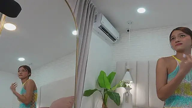 nina gb online show from 24, 3, 2026