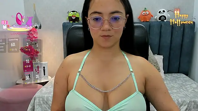 Sasha Grace online show from 10, 10, 2025