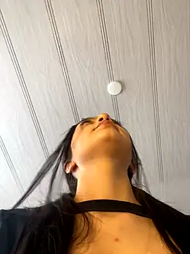   Lorelain   online show from 29, 10, 2025