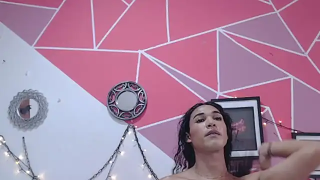 Tifany Adams online show from 4, 11, 2025