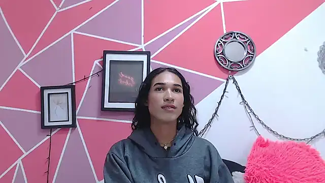 Tifany Adams online show from 12, 11, 2025