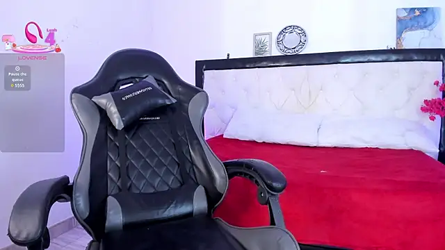 Sara Roades online show from 29, 11, 2025