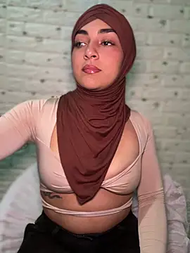 Snapshot of CelestSkyy chatting on 21, 12, 2025 CelestSkyy online show from 21, 12, 2025