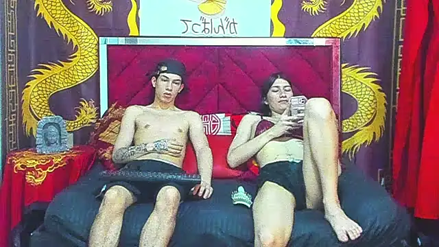 Pride couple online show from 8, 2, 2026