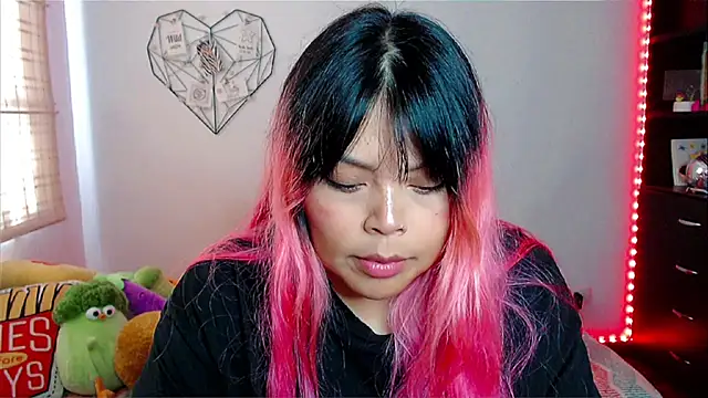 EllieMoonX online show from 14, 1, 2026