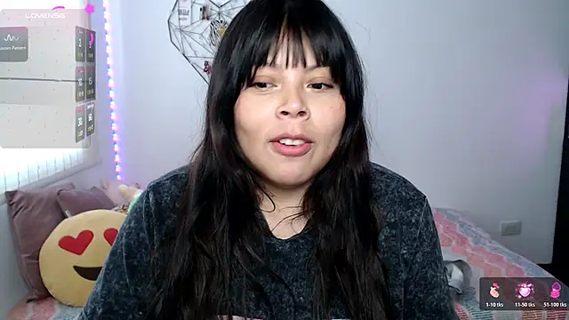 EllieMoonX online show from 24, 6, 2026