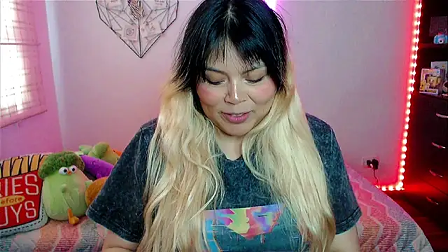 EllieMoonX online show from 18, 3, 2026