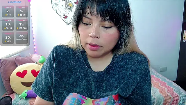 EllieMoonX online show from 28, 4, 2026