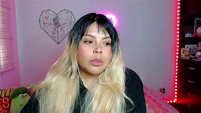 EllieMoonX online show from 16, 3, 2026