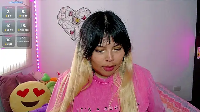 EllieMoonX online show from 27, 4, 2026