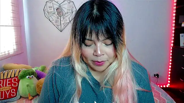 EllieMoonX online show from 11, 2, 2026