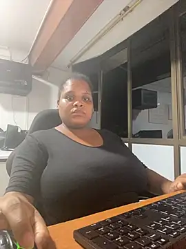 Snapshot of gabrielabrunette69 chatting on 4, 12, 2025 gabrielabrunette69 online show from 4, 12, 2025