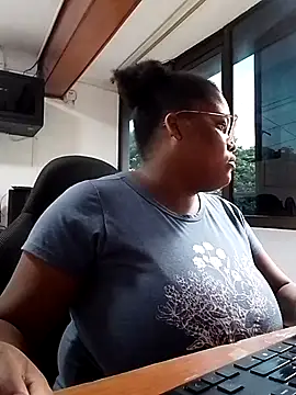 gabrielabrunette69 online show from 11, 10, 2025