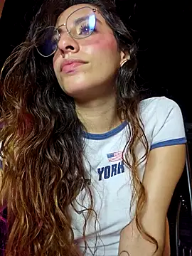 Meganthomson online show from 22, 2, 2026