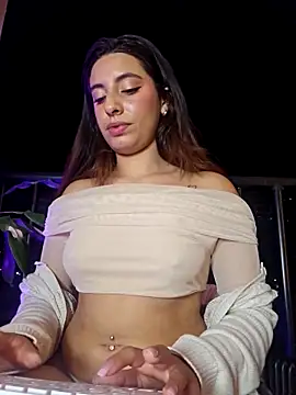 Meganthomson online show from 3, 2, 2026