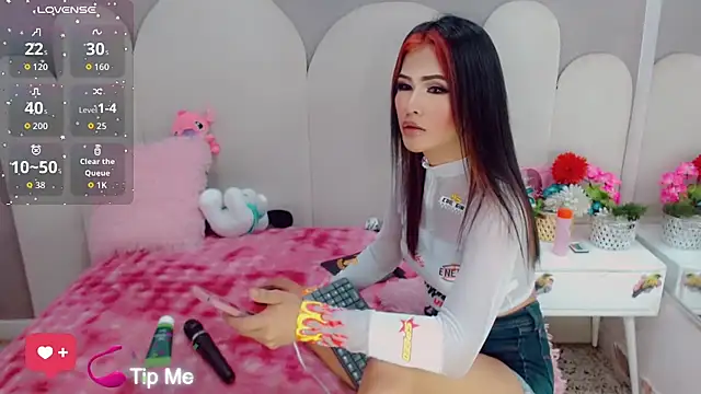 party girl skiny online show from 15, 6, 2026