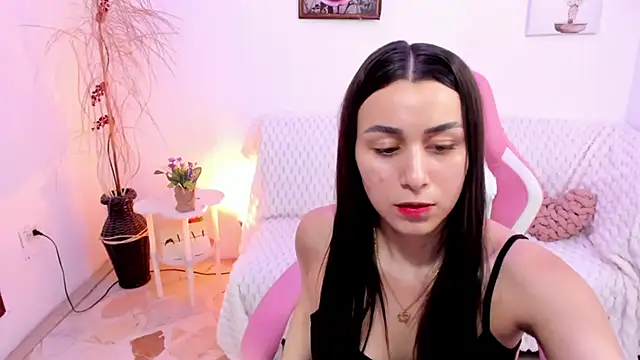 EmmaMyers1 online show from 7, 5, 2026