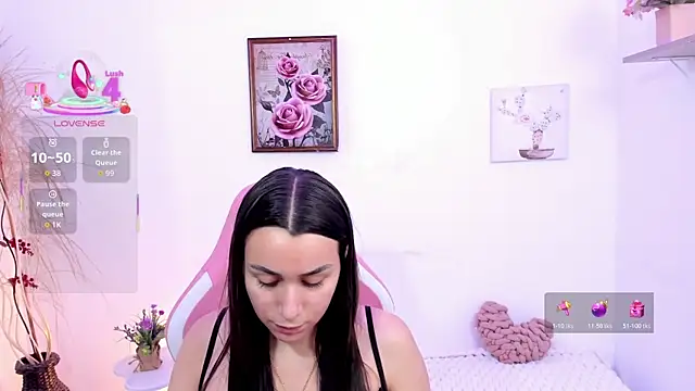 Snapshot of EmmaMyers1 chatting on 26, 6, 2026 EmmaMyers1 online show from 26, 6, 2026