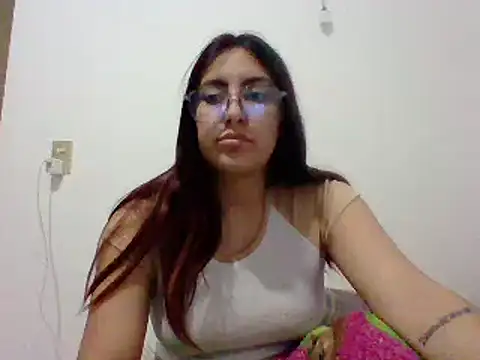 Snapshot of Mar_00c chatting on 14, 11, 2025 Mar 00c online show from 14, 11, 2025